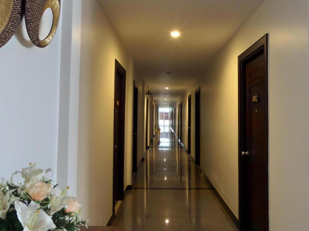City Park Hotel Phatthalung Zewnętrze zdjęcie
