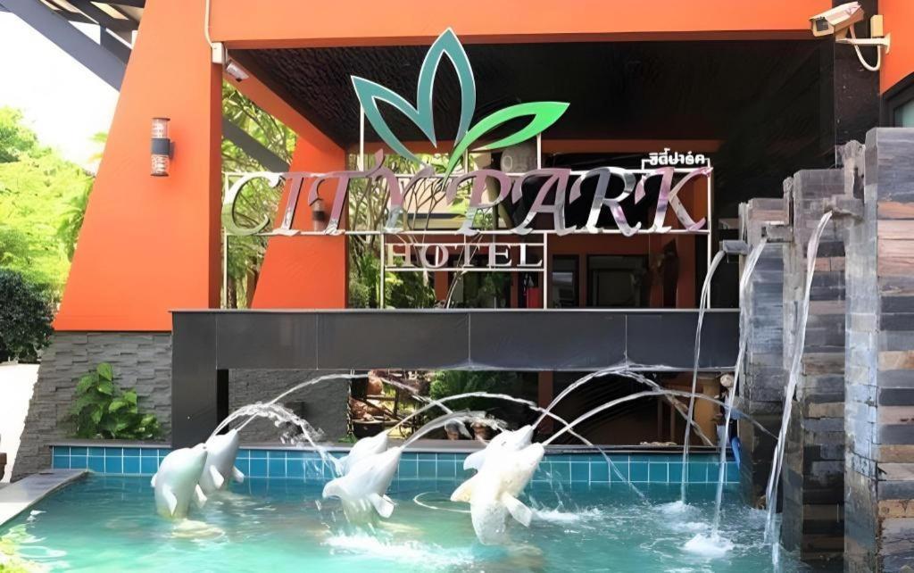 City Park Hotel Phatthalung Zewnętrze zdjęcie